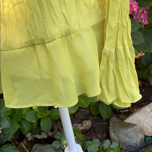 Style & Co Green Buttoned Blouse - Picture 5 of 5